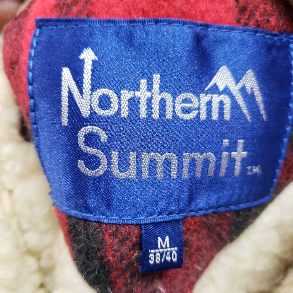 NorthernSummit Vintage Faux Fur Lined Flannel Vest - Picture 4 of 5